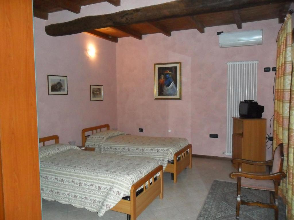 Hotel San Francesco Budrio  Quarto foto